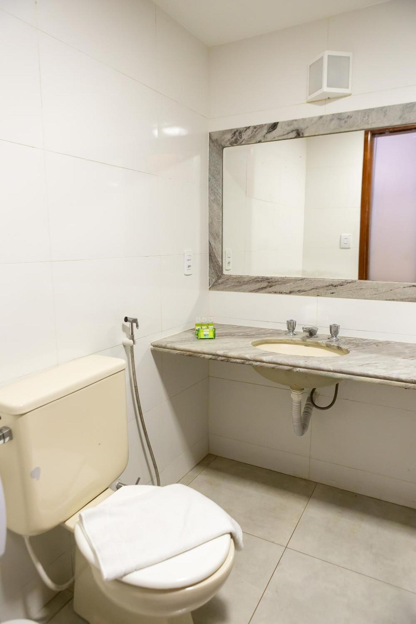 Allegro Hotel Гоянія Екстер'єр фото